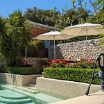 Σπίτι διακοπών Drei Grazien- Luxurioese Mit Eigenem Pool By Interhome *