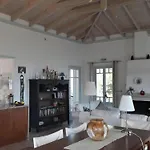 Drei Grazien- Luxurioese Mit Eigenem Pool By Interhome Κατούνα