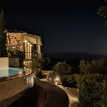 Drei Grazien- Luxurioese Mit Eigenem Pool By Interhome Σπίτι διακοπών Κατούνα