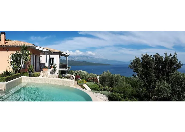Drei Grazien- Luxurioese Mit Eigenem Pool By Interhome *