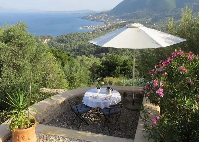 Holiday home Drei Grazien- Luxurioese Mit Eigenem Pool By Interhome *