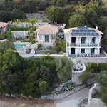 Hébergement de vacances Drei Grazien- Luxurioese Mit Eigenem Pool By Interhome *