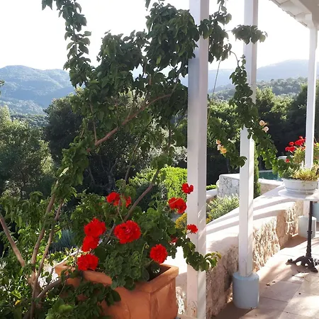 Tatil Evi Drei Grazien- Luxurioese Mit Eigenem Pool By Interhome