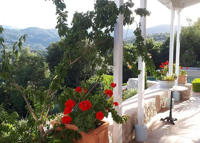 Tatil Evi Drei Grazien- Luxurioese Mit Eigenem Pool By Interhome